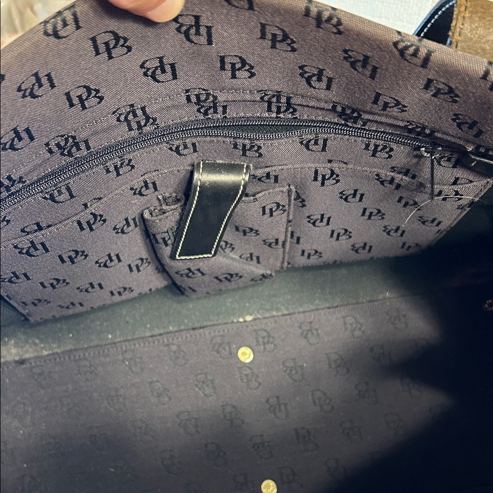 Dooney and Bourke Black and Gray Canvas Tote with Matching Key Ring and Pouch - Picture 6 of 10